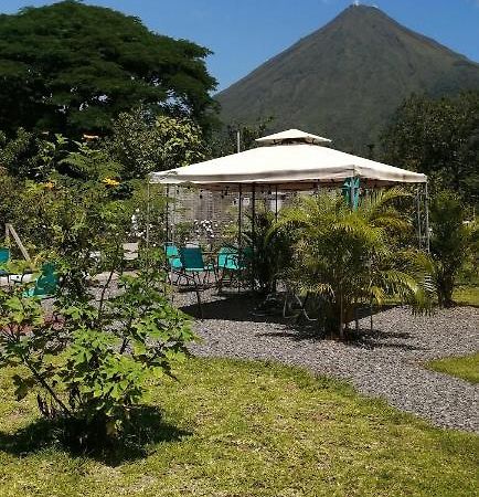 Chongos Place Hotell La Fortuna Eksteriør bilde