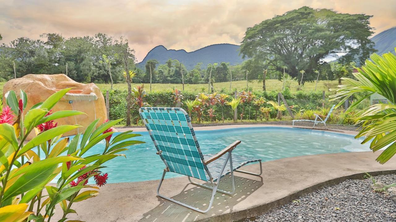 Chongos Place Hotell La Fortuna Eksteriør bilde